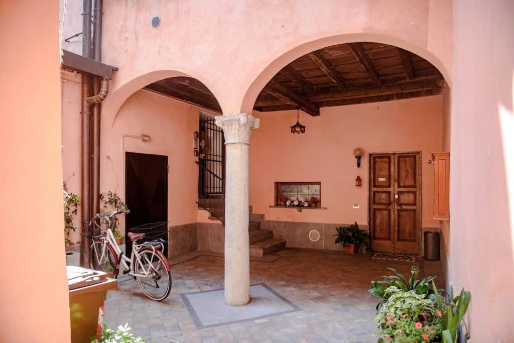 Como Central Exterior photo